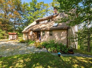 17 Signal Hill Rd, Bondville, VT 05340