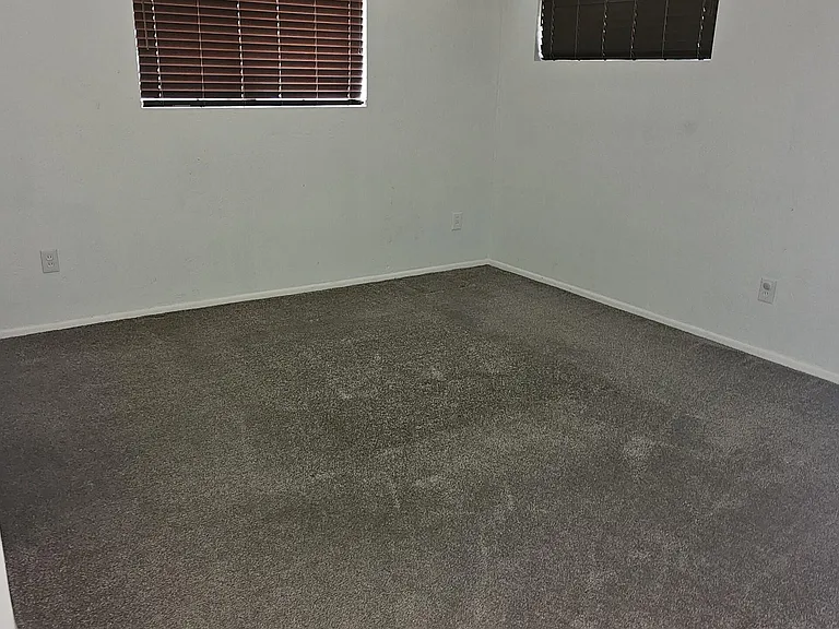 4208 E Montecito Ave — Photo 10