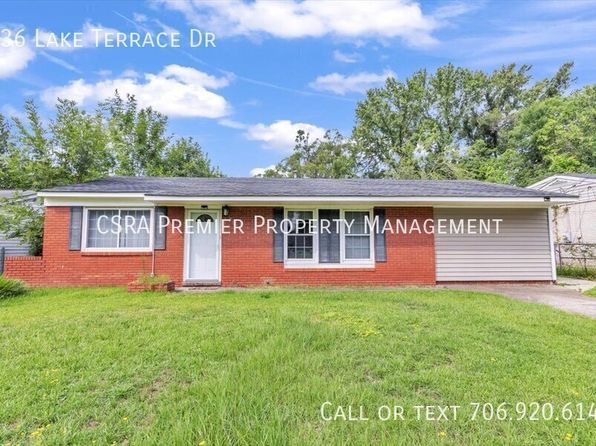 836 Lake Terrace Dr