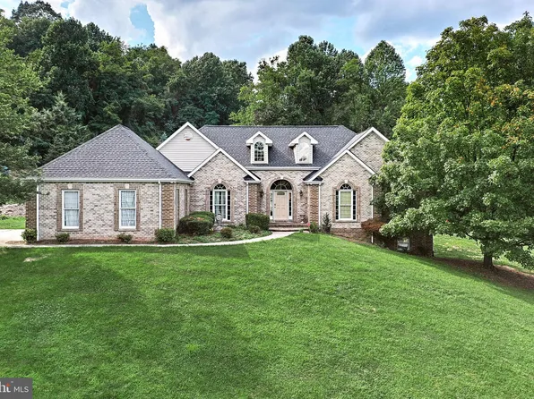 631 Whitetail Dr, Lewisberry, PA 17339