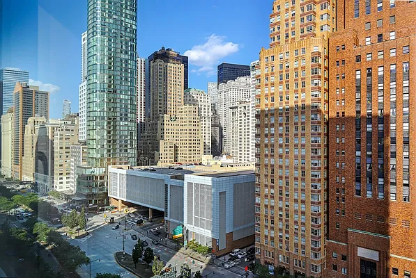 Rented by Corcoran | media 15