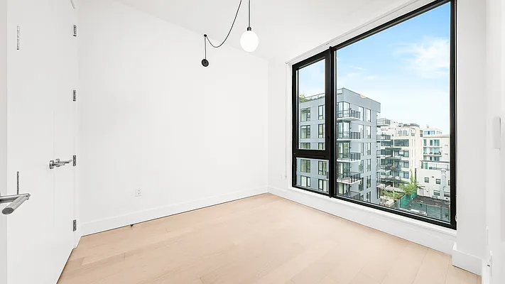 Bedroom, photo 3