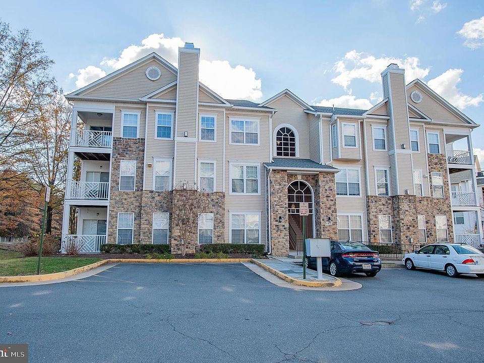 1st image of 5921 Founders Crossing Ct Unit 104