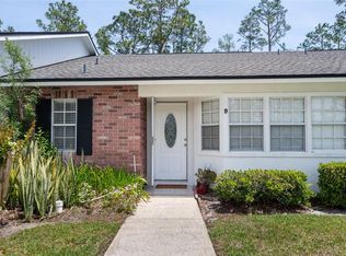 9 Kings Colony Ct N, Palm Coast, FL 32137