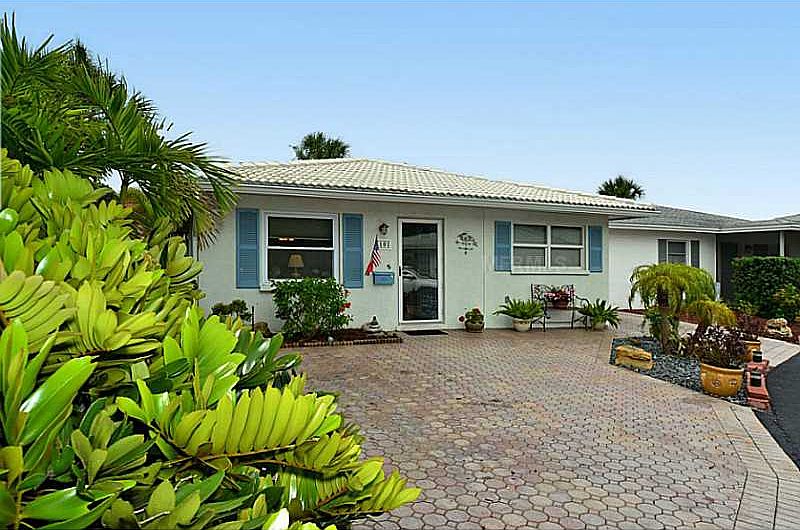 1st image of 1101 N Moonmist Ct