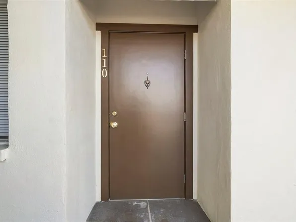 4435 1ST STREET NE #110, ST PETERSBURG, FL 33703
