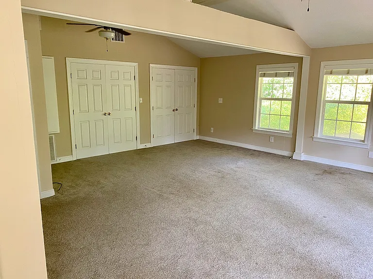 354 County Road 1349 — Photo 13