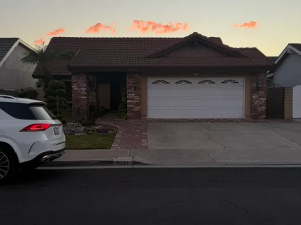 8031 Joan Cir, La Palma, CA 90623