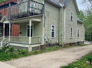 715 Davis St, Kalamazoo, MI