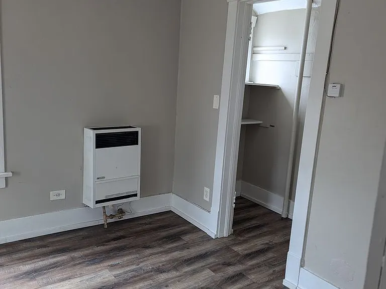 1229 Peck St — Photo 11