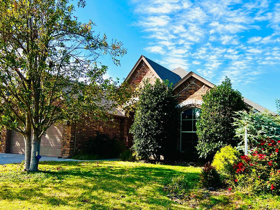 1st image of 17301 Vitoria Dr