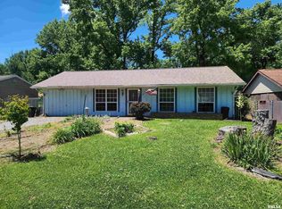 701 N 26th St, Herrin, IL 62948