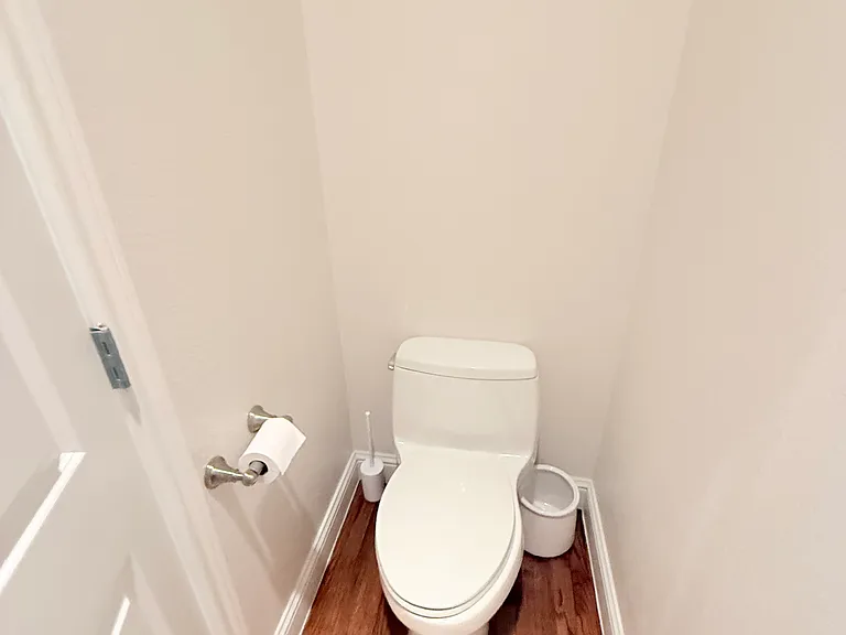 4230 Travis St #8 — Photo 14