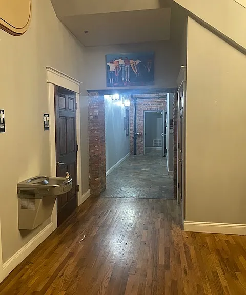 208 Huron Ave — Photo 10