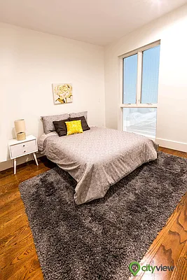 Rented by City View Living | media 8