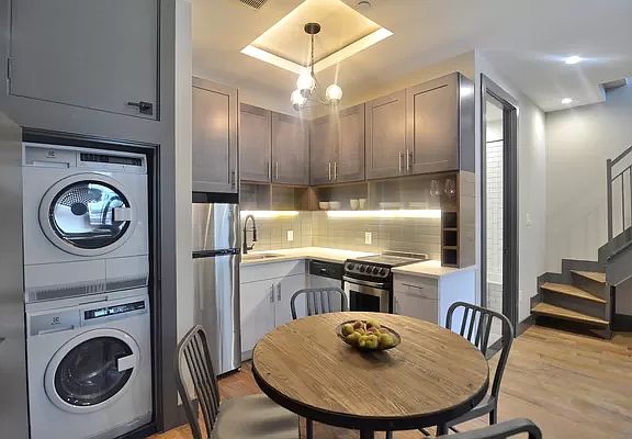 2nd image of 427 Manhattan Ave #1A
