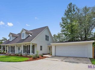 8910 Magnolia Leaf Ave, Baton Rouge, LA 70810