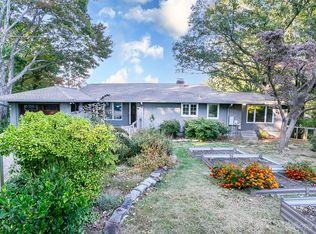 1360 Hogback Mountain Rd, Tryon, NC 28782