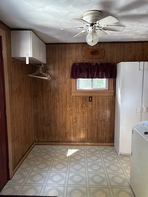 3 bed, 1.5 bath, 1377 sqft, $1,800 — Photo 3