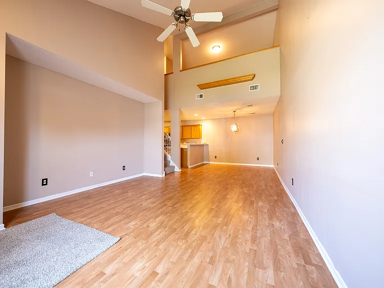 17083 Eagleview Way — Photo 6