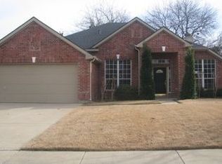 2104 Windcastle Dr, Mansfield, TX 76063