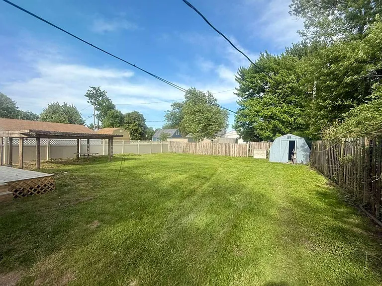 5081 Harmony Ln — Photo 4