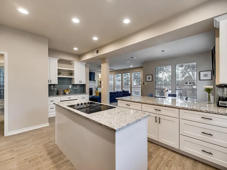 600 Post Oak Dr — Photo 21