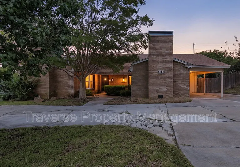 3862 Wonder Ct — Photo 2