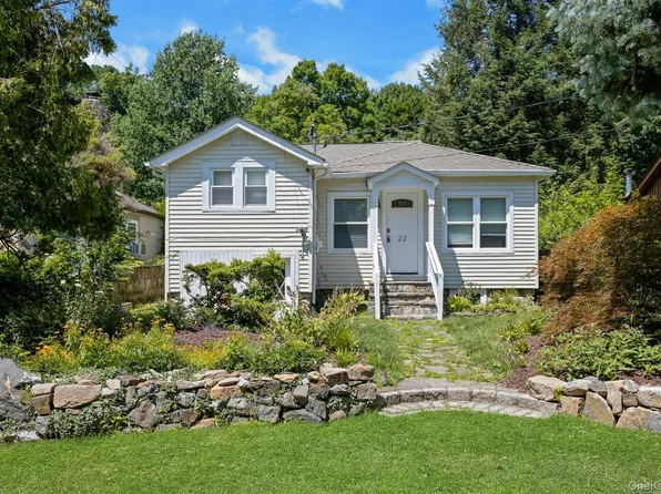 22 Larch Dr Larch Drive, Mahopac, NY 10541