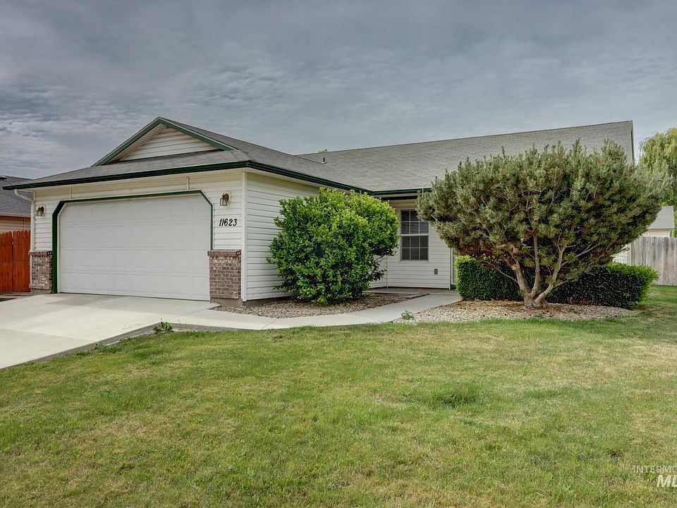1st image of 11623 W Mount Hood Ave