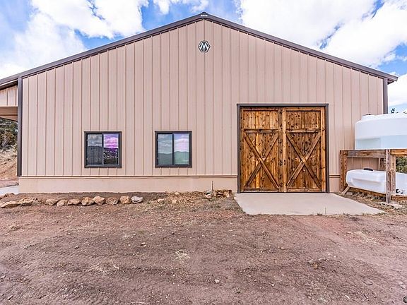 5th image of 394 Horse Thief Gulch Rd
