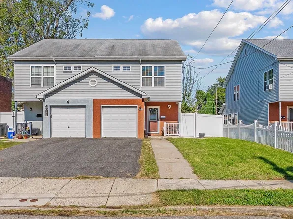 4 Patrick Ln #1, Defiance, MO 63341