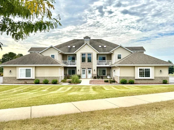 1613 Grey Fox TRAIL #B, Mukwonago, WI 53149