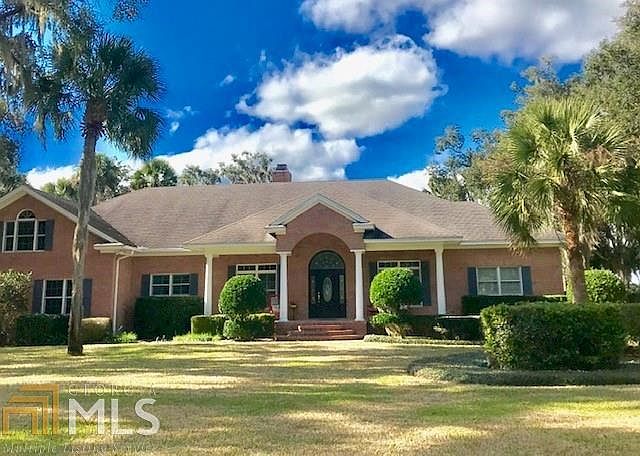 1st image of 335 Oak Grove Island Dr