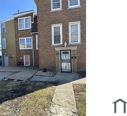1st image of 11051 S Vincennes Ave #1