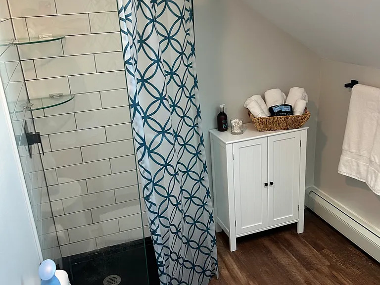 326 Thames St #3 — Photo 11