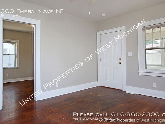 5th image of 1360 Emerald Ave NE