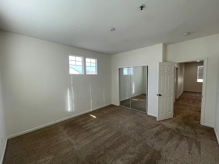 1248 El Mar Ct — Photo 12