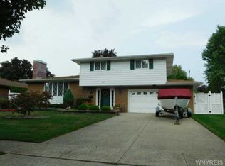 20 Ashford Pl, Depew, NY 14043