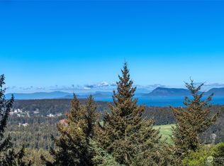 350 Robin Song Ln, Eastsound, WA 98245