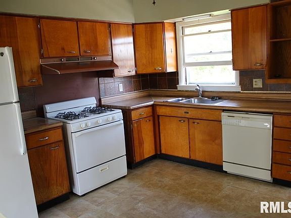 5th image of 1340 W 36th St