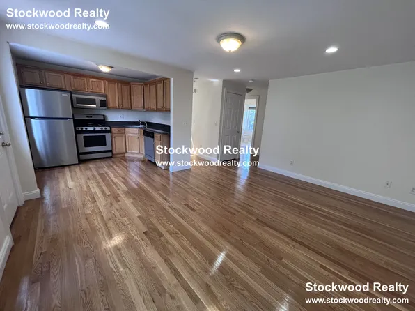 16 Gates St #3, Boston, MA 02127
