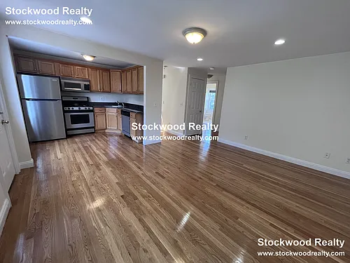 16 Gates St #3 Photo 1