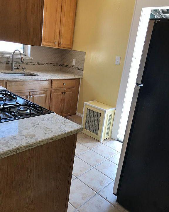 1st image of 730 Quincy Ave