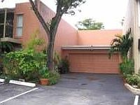 5th image of 652 Kensington Pl
