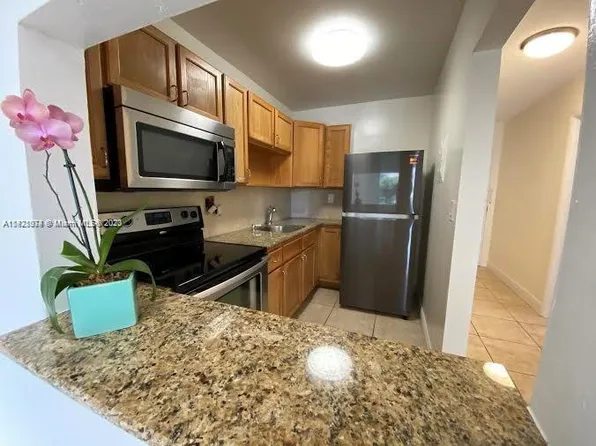 1470 NE 125th Ter APT 304, North Miami, FL 33161