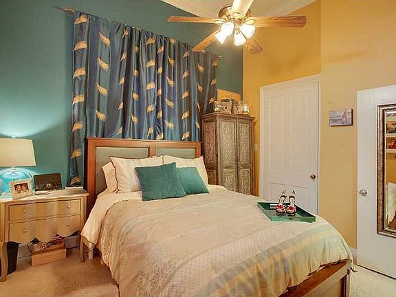 5th image of 2512 Magazine St APT E