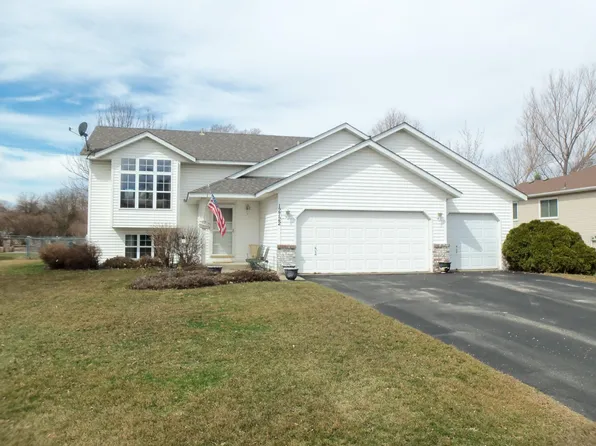 12722 Independence Ave, Savage, MN 55378
