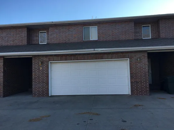 3111 Grand Ave APT 5, Kearney, NE 68847
