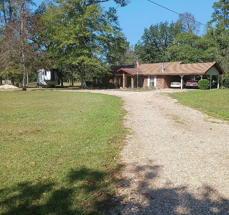 1st image of 46235 Jenkins Rd #2
